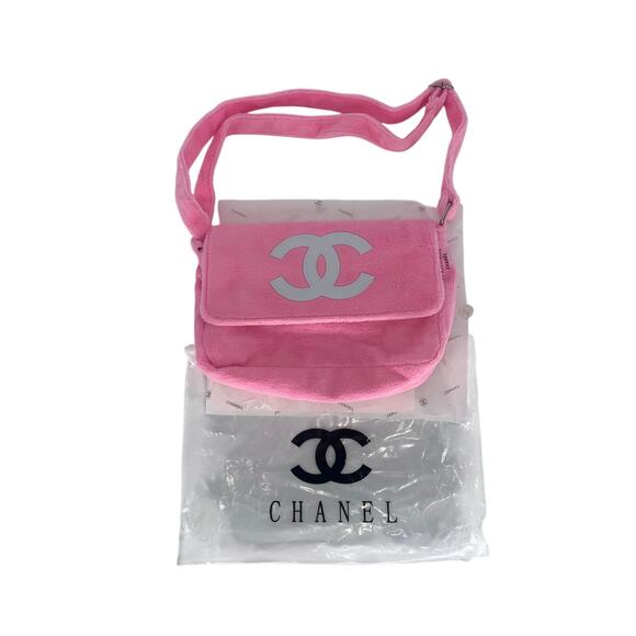 CHANEL VINTAGE PRECISION MAKEUP BAG! New Novelty item! - Picture 1 of 10